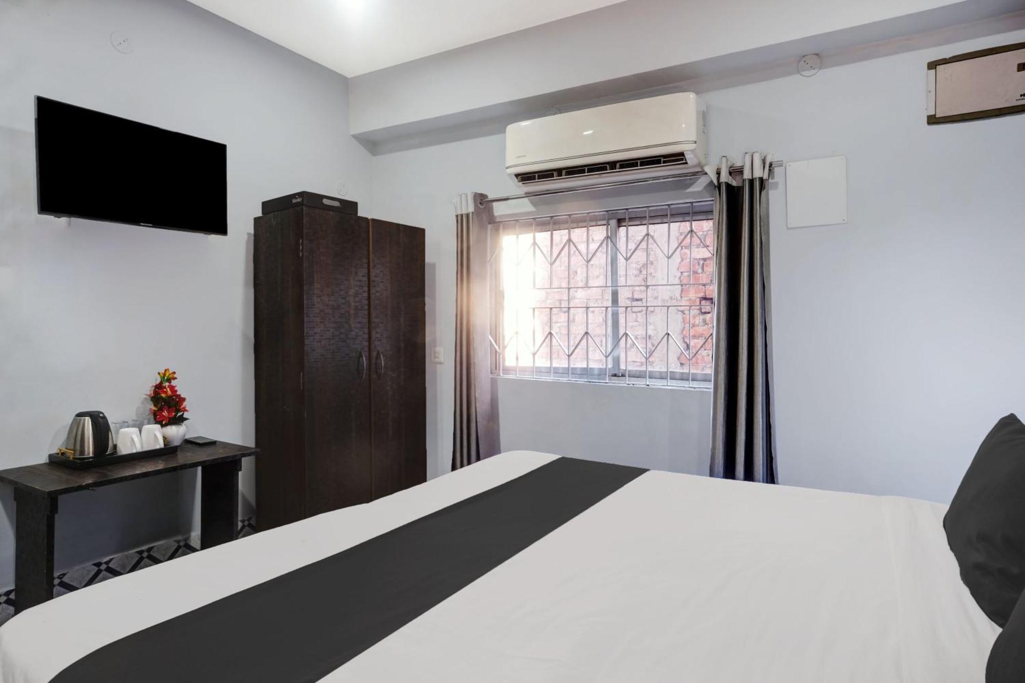 Super Hotel O Noonmati Guwahati Formerly Hotel Sundari Экстерьер фото